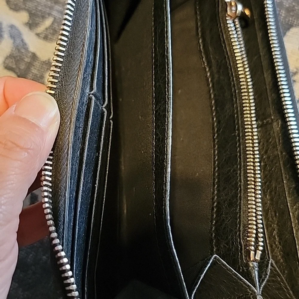 Balenciaga Long Zip wallet - Picture 8 of 16